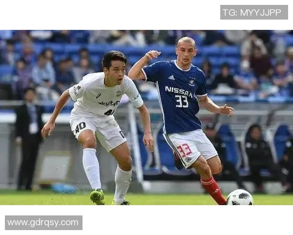 山口雷诺迎战千叶市原期待激烈对决展现足球魅力与团队精神